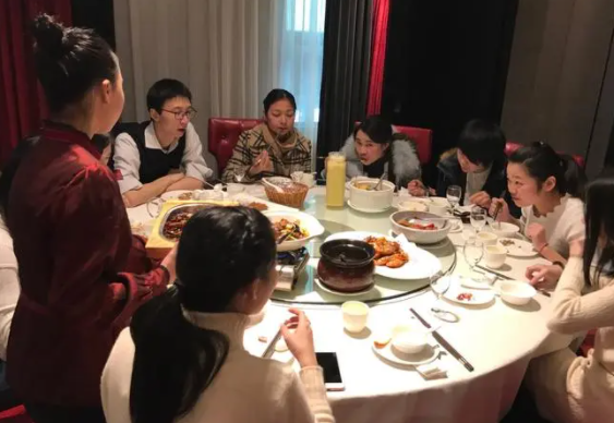 2023春节期间能聚餐吗 现在聚餐不能超过多少人