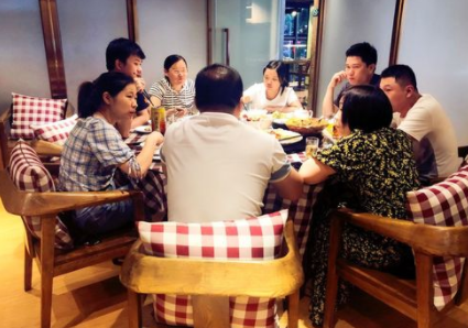 2023春节期间能聚餐吗 现在聚餐不能超过多少人