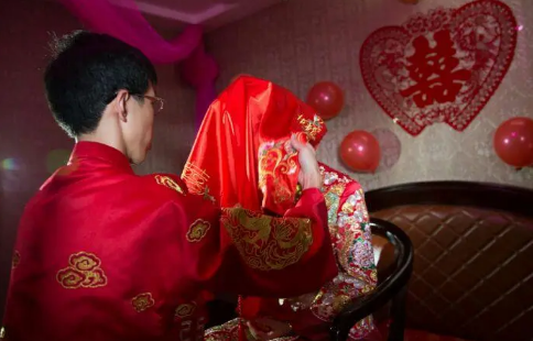 结婚酒席备多少桌，一桌坐多少人？