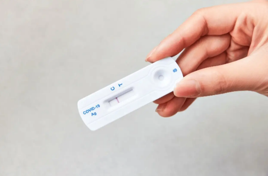 发烧做抗原一条杠是新冠吗 发烧做抗原一条杠正常吗