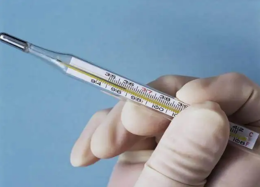 腋下体温计一般夹5分钟还是10分钟？