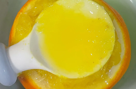 盐蒸橙子千万别乱吃 盐蒸橙子发苦有毒吗 盐蒸橙子千万别乱吃 盐蒸橙子发苦有毒吗