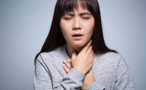 嗓子疼是新型冠状病毒吗 新冠肺炎一开始会嗓子疼吗