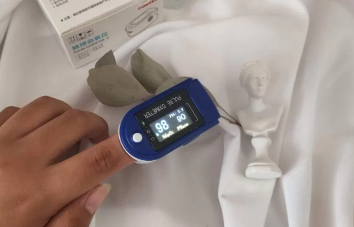 血氧仪如何测量人体血压 血氧仪测量时间多久