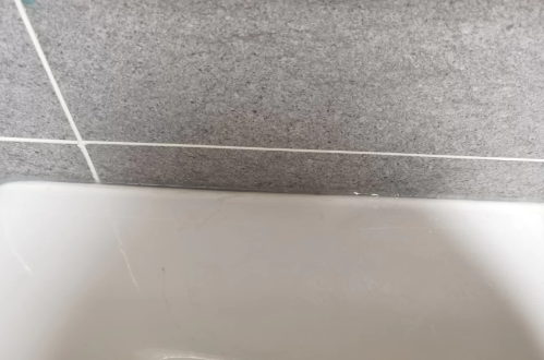 美缝剂能代替玻璃胶吗 没有玻璃胶可以用什么代替