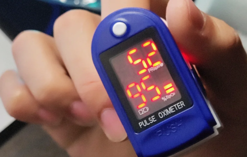 血氧一会90一会95正常吗(血氧值一会低一会正常怎么回事) 血氧一会90一会95正常吗(血氧值一会低一会正常怎么回事)