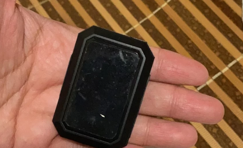 电动车定位追踪器怎样安装（电动车定位追踪器对电池有什么影响）