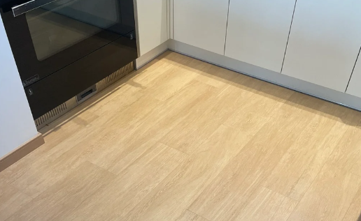 地板砖有腥味是不是就说明质量不好 地板砖有腥味对身体有害吗