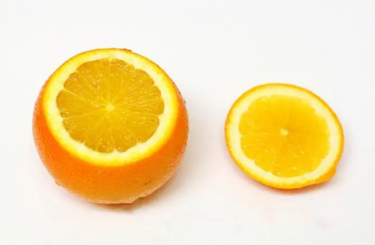 盐蒸橙子和冰糖雪梨哪个治咳嗽好 盐蒸橙子和冰糖雪梨哪个化痰效果好
