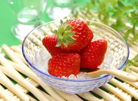冬天草莓不放冰箱会坏吗 冬天草莓不放冰箱可以放几天