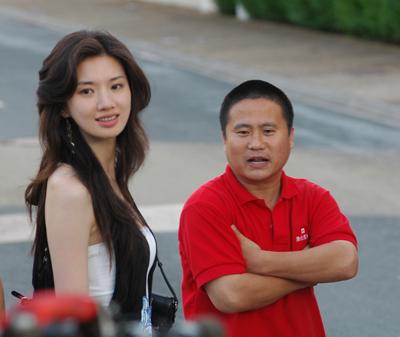 苑冉现状的生活照片（演员苑冉个人资料简介）