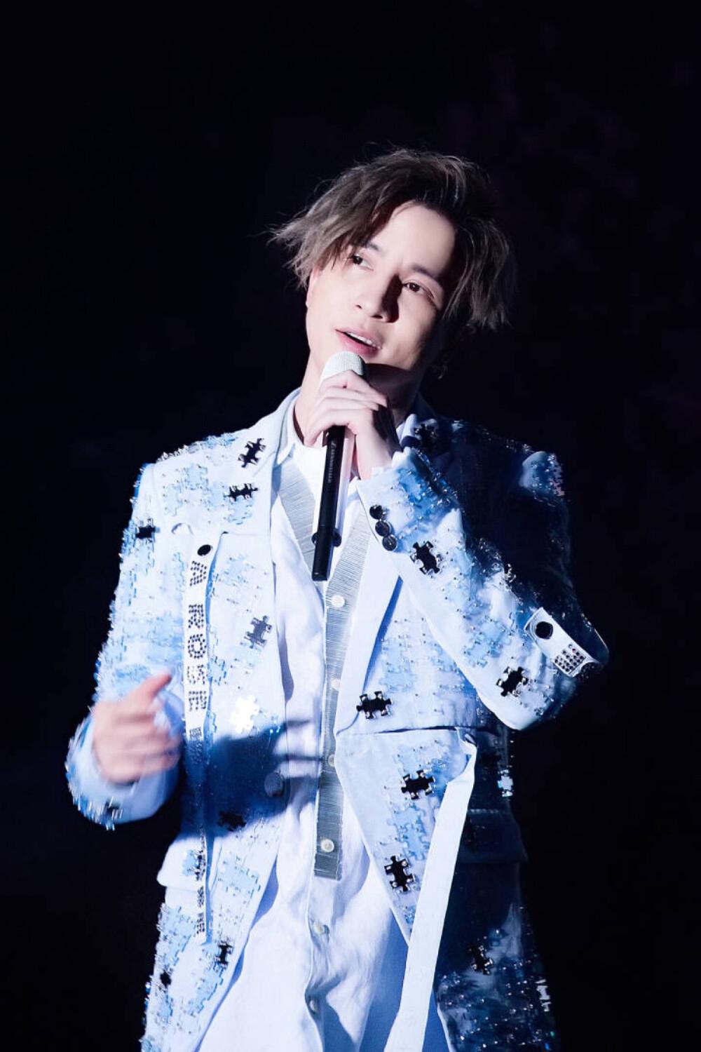 薛之谦结过几次婚（盘点薛之谦一生情史）