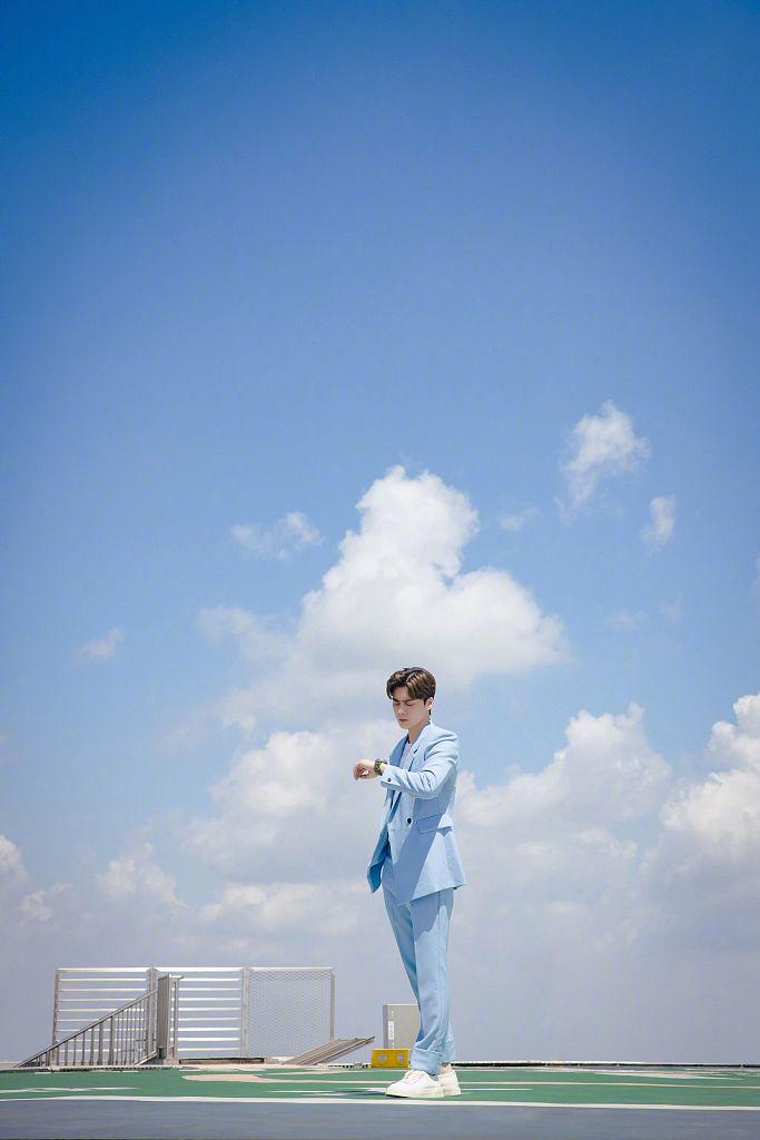 李易峰证件照高清图片（李易峰十大惊艳的照片）