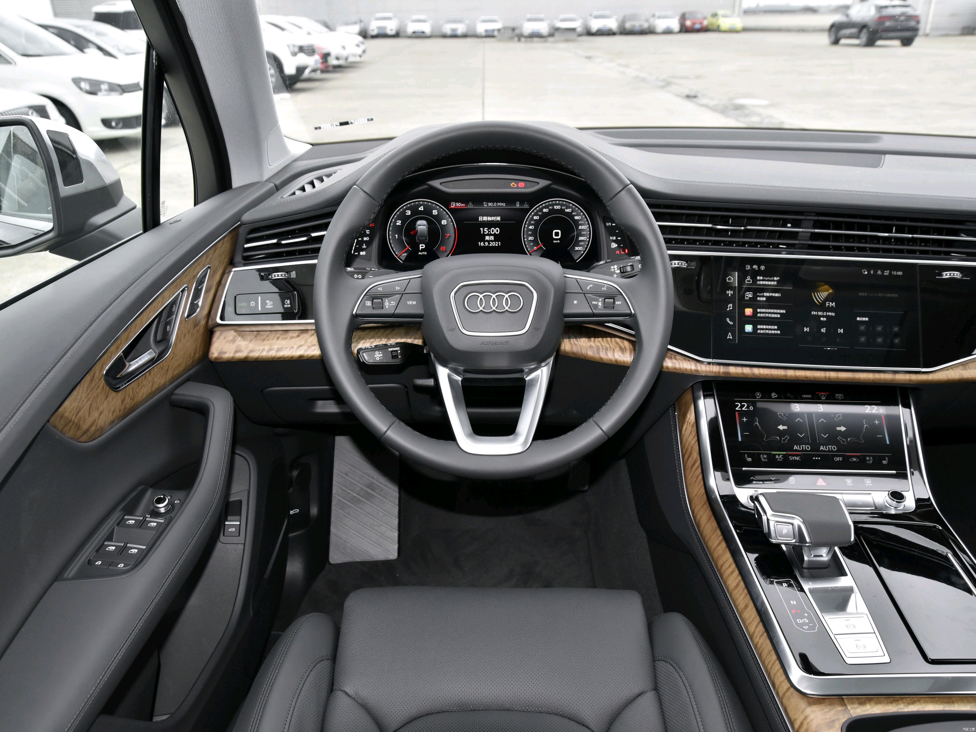 奥迪派克峰q7多少钱一辆（奥迪派克峰2022款落地价）