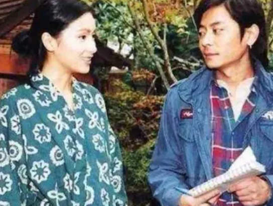 郑国霖老婆叫什么名字（郑国霖老婆杨恭如资料简介）