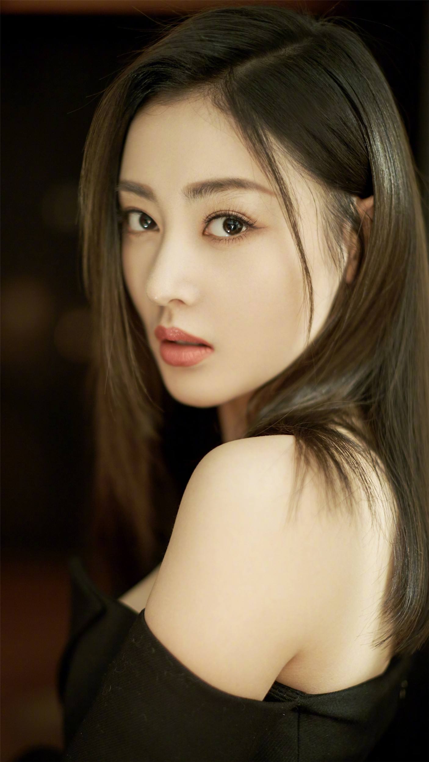 张天爱第一任丈夫是谁（盘点张天爱历任男友名单）