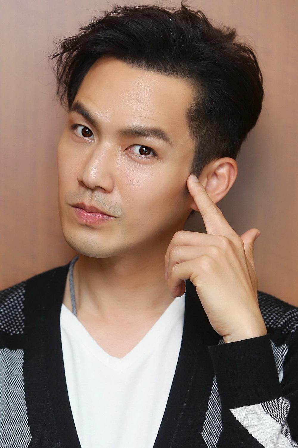 钟汉良结婚了吗（47岁钟汉良隐婚生女）