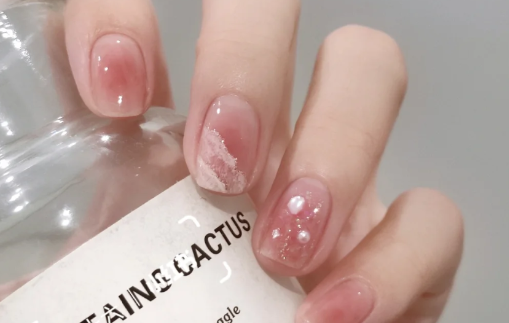 美甲最好隔20天左右就卸除吗(美甲20天换一次可以吗) 美甲最好隔20天左右就卸除吗(美甲20天换一次可以吗)