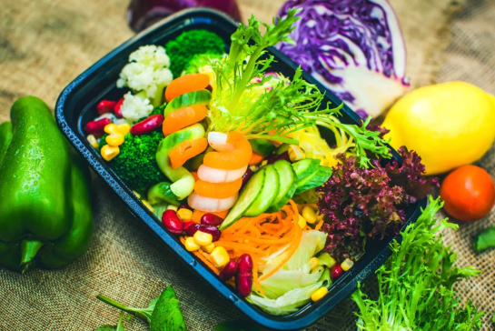 轻食蔬菜是生的还是熟的（轻食里面的蔬菜都是生的吗）