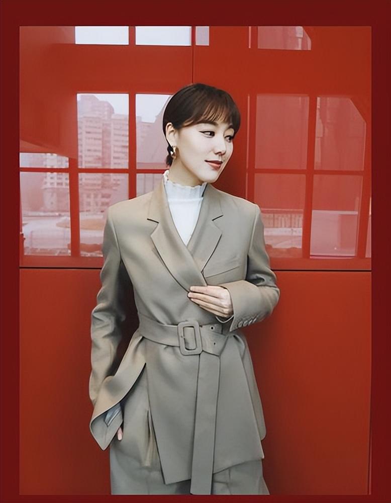 王冠为什么单身（央视主持人王冠感情绯闻）