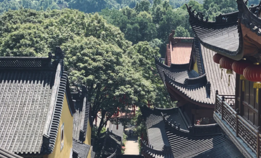 先去法喜寺还是灵隐寺（法喜寺和灵隐寺的区别）