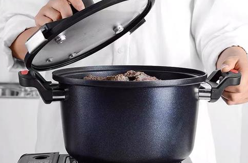 网上的微压锅是真的好吗（微压锅可以用来炒菜吗）