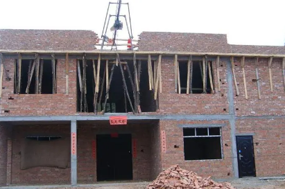 2023年闰二月是拆旧房改造好时机吗（闰二月盖房子有啥说法没）