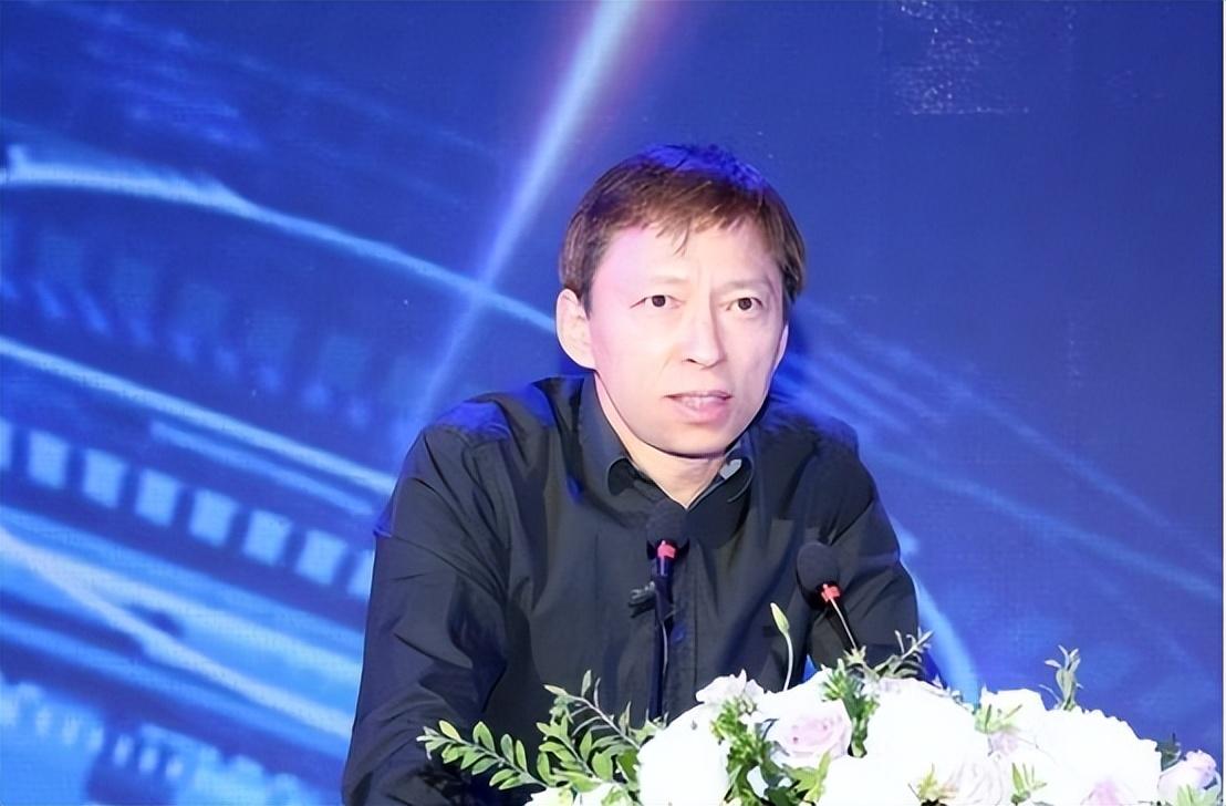 张朝阳有几个老婆（身家56亿元富豪张朝阳情史）