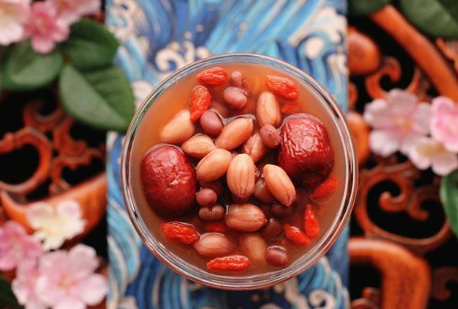 五红汤是恶露走了才能喝吗（恶露没干净可以喝五红汤吗）