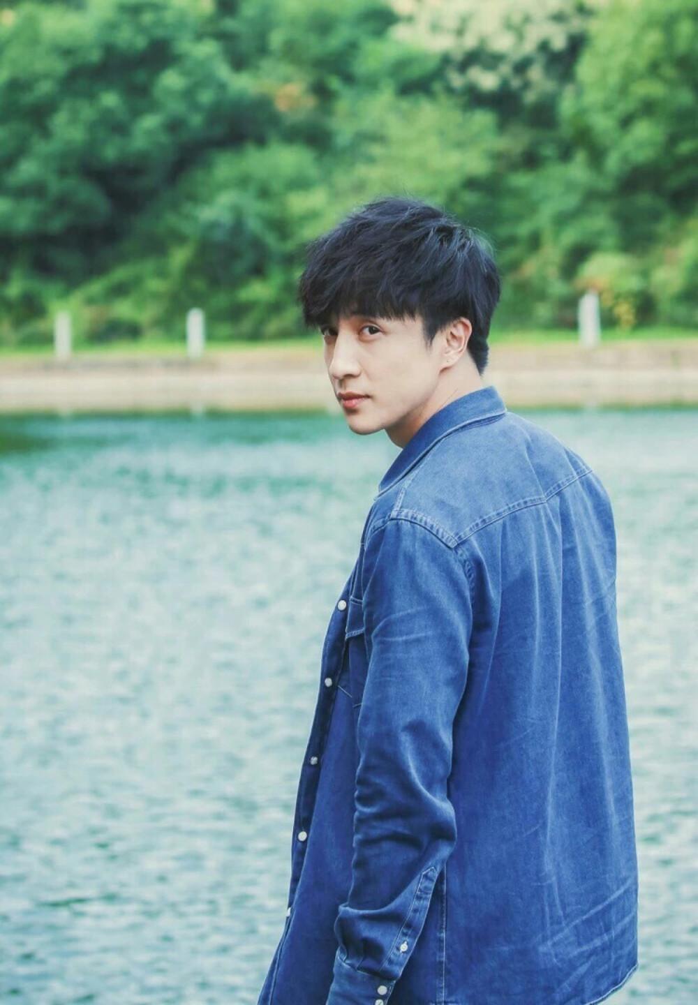 薛之谦结过几次婚（盘点薛之谦一生情史）