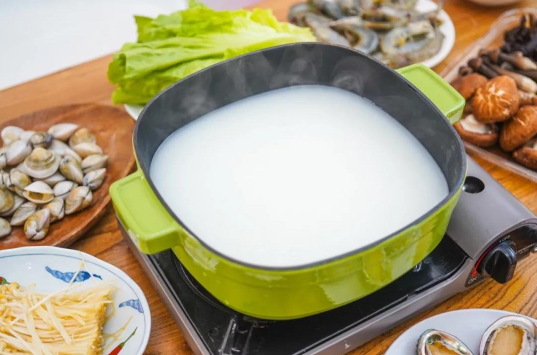 粥底火锅有哪些食材配菜好吃(粥底火锅的做法及配菜) 粥底火锅有哪些食材配菜好吃(粥底火锅的做法及配菜)