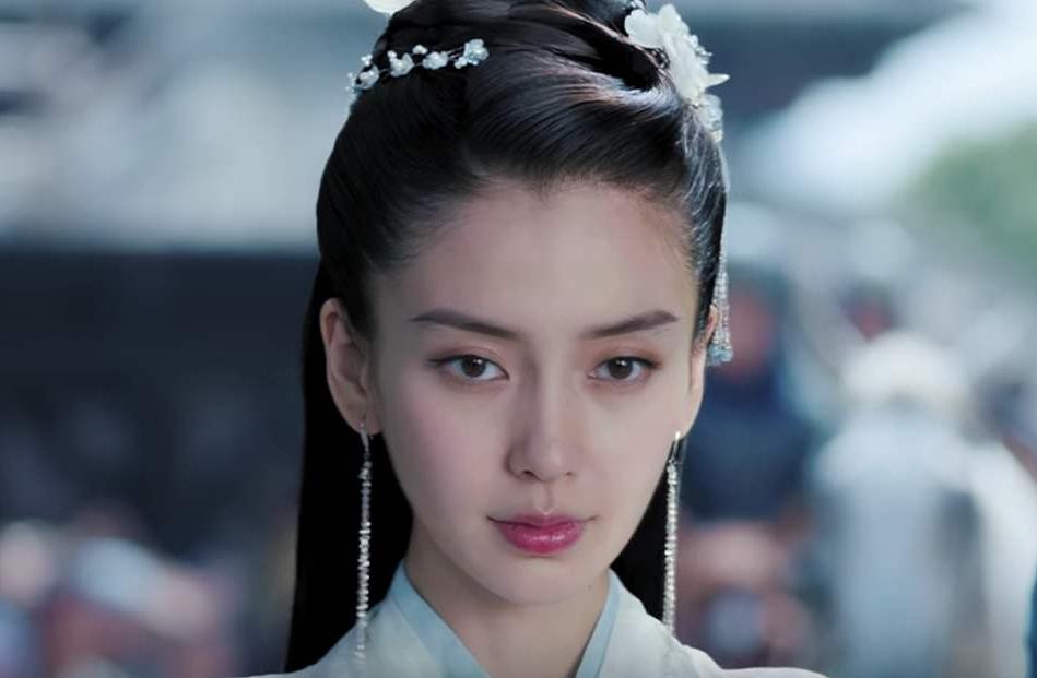 杨颖怀孕的时候照片（杨颖孕期照片图片大全）