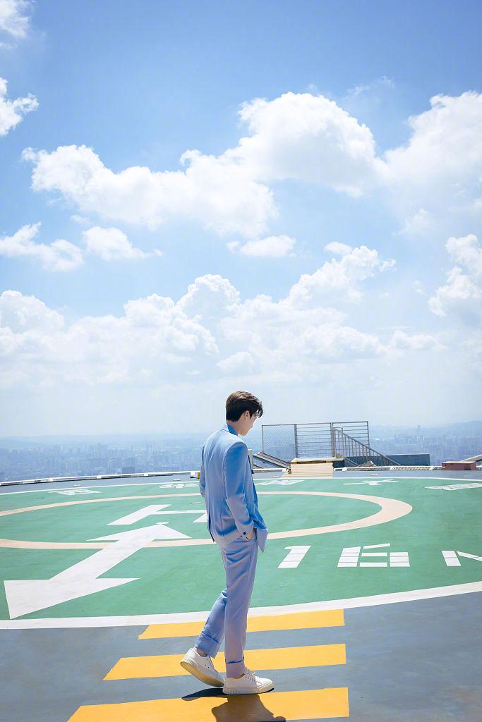 李易峰证件照高清图片（李易峰十大惊艳的照片）