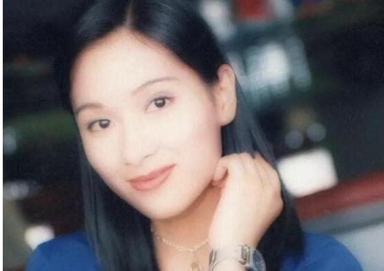 郑国霖老婆叫什么名字（郑国霖老婆杨恭如资料简介）