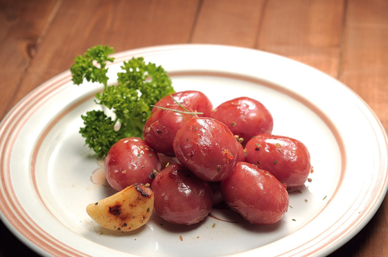 空气炸锅烤香肠用吸油纸吗（空气炸锅烤香肠用锡纸吗）