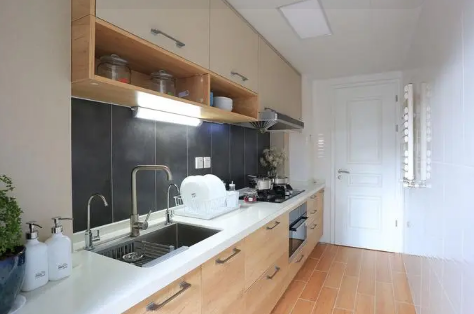 厨房在东北角对儿子好不好(厨房忌讳挂什么) 厨房在东北角对儿子好不好(厨房忌讳挂什么)