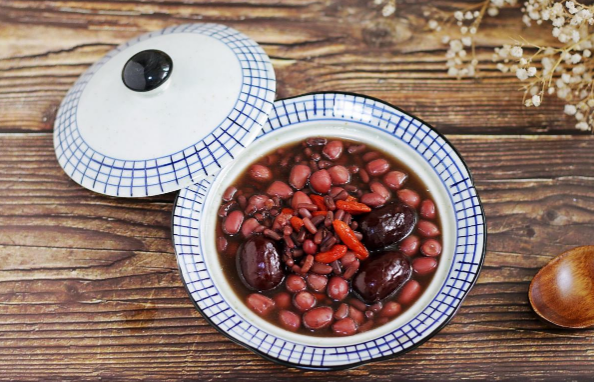 五红汤可以早晚各一次吗（五红汤早晚喝一次好吗）