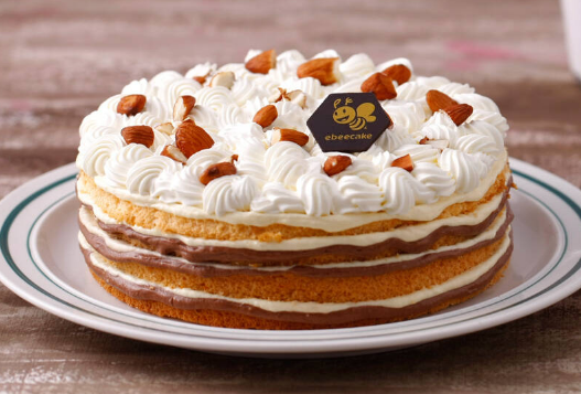 2磅蛋糕可以做两层吗（2磅蛋糕可以做10寸吗）