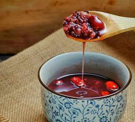 五红汤做一次喝两三天可以吗（五红汤熬一次可以分多少天喝）