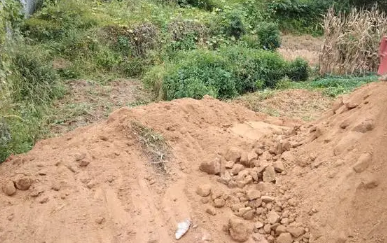 清明上坟添土能不能重复？