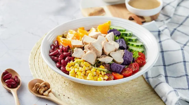 轻食适合中午吃还是晚上吃3