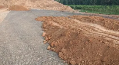 清明节上坟填土哪个方位取土好？