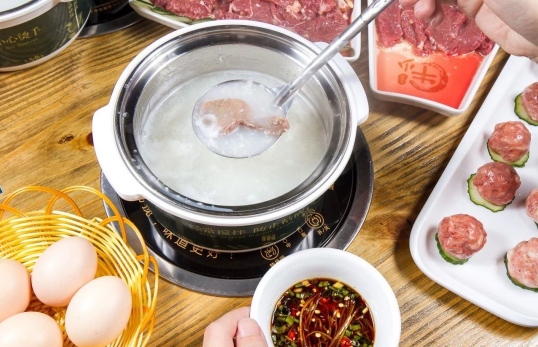 粥底火锅有哪些食材配菜好吃(粥底火锅的做法及配菜) 粥底火锅有哪些食材配菜好吃(粥底火锅的做法及配菜)