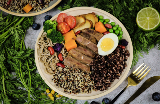 轻食用的是紫米还是黑米1