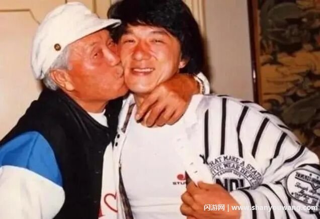 房祖名和成龙为啥不是一个姓 两人是亲父子关系 房祖名和成龙为啥不是一个姓 两人是亲父子关系