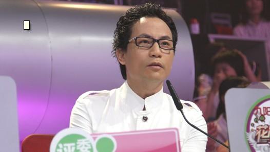 歌星李宇春的丈夫是谁（李宇春辛酸成名史与情史）