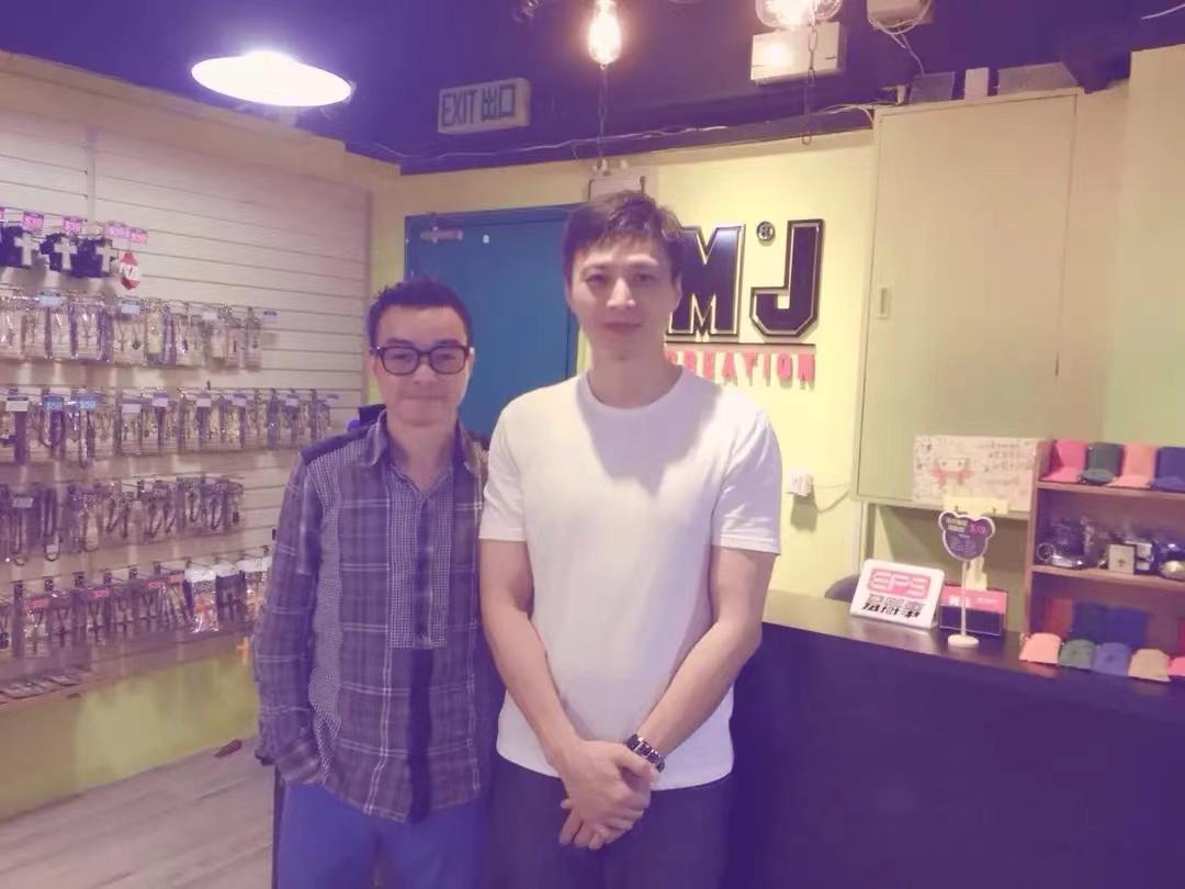 周慧敏为啥不生育（结婚13年不生育的周慧敏）