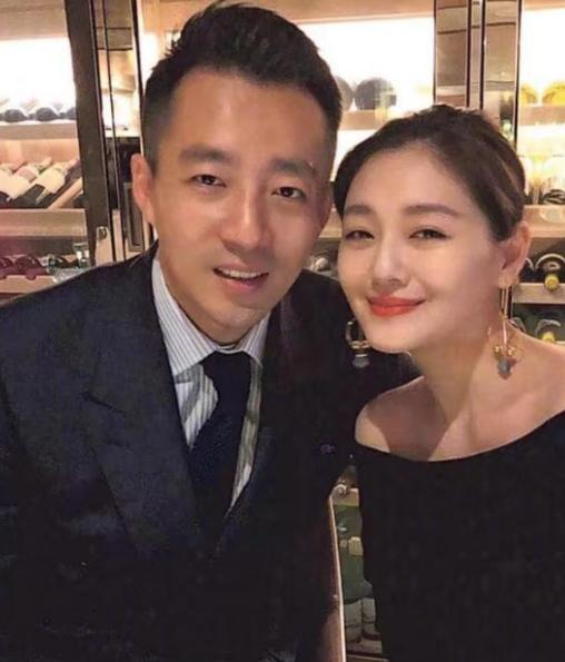 汪小菲有钱还是大s有钱（汪小菲目前资产）