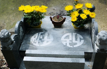 今年闰二月可以给老人烧纸钱吗(闰二月清明给老人烧纸钱有啥讲究) 今年闰二月可以给老人烧纸钱吗(闰二月清明给老人烧纸钱有啥讲究)