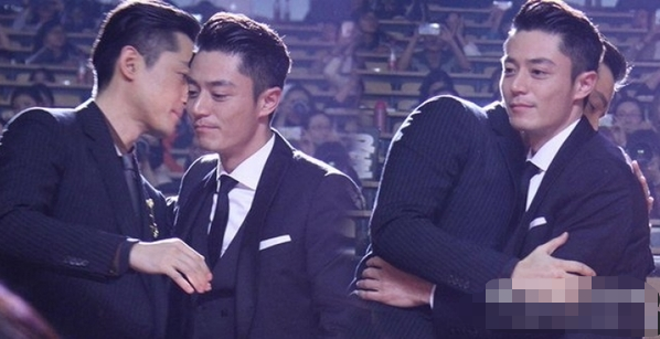 胡歌片酬多少钱一集（当红11位明星的天价片酬）